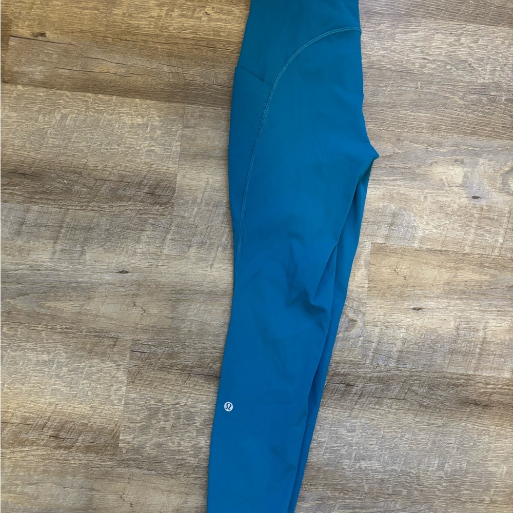 Lululemon 21 inch Teal Leggings